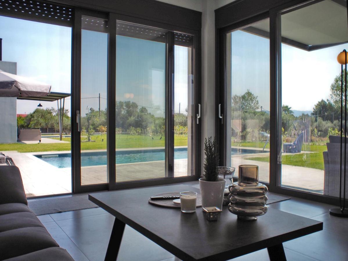 Nostos Luxury Villas With Private Pool In Нафпактос Экстерьер фото
